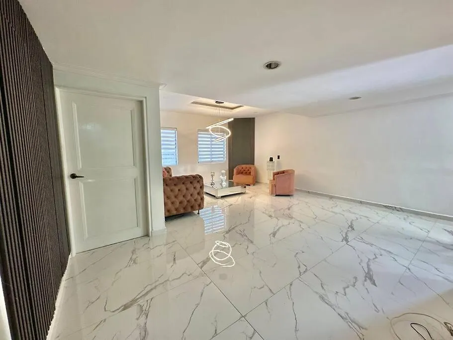 麦德林Mansion Moderna Poblado-Piscina-别墅 哥伦比亚