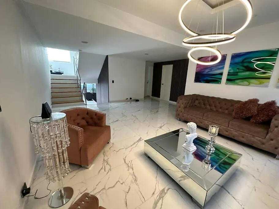 Вилла Mansion Moderna Poblado-Piscina- Медельин 0*,  Колумбия