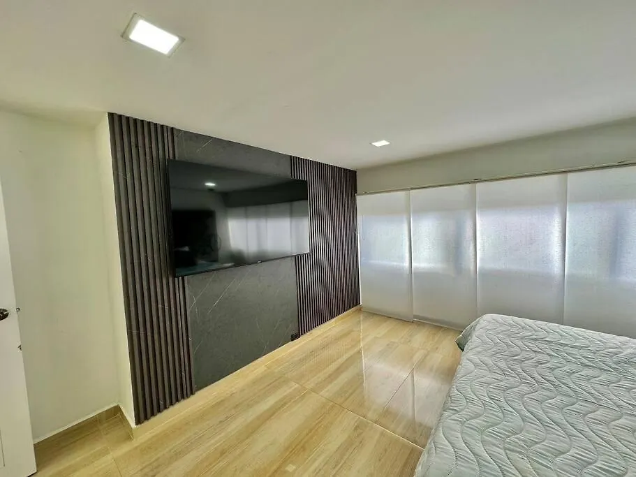Вилла Mansion Moderna Poblado-Piscina- Медельин