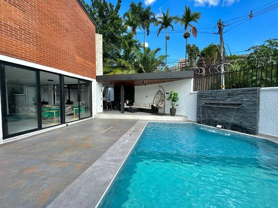 Vila Mansion Moderna Poblado-Piscina- Medellín Kolumbie