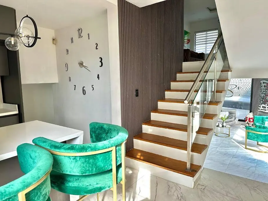 메딜린 Mansion Moderna Poblado-Piscina- 빌라